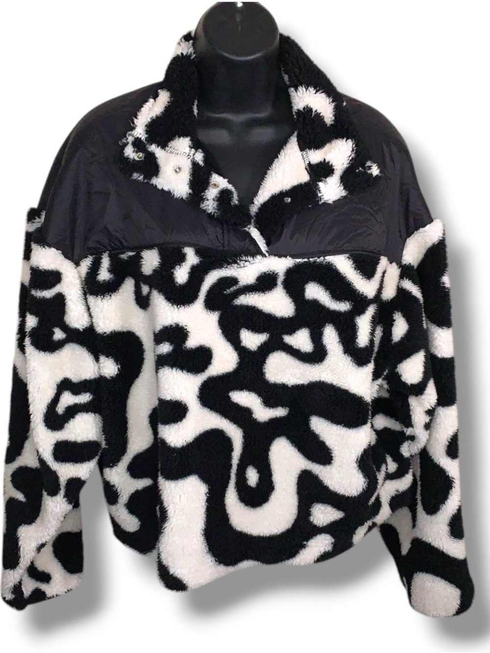 Small Grayson Threads Fleecy Nacket Black White Swirl Print  Zip Collar